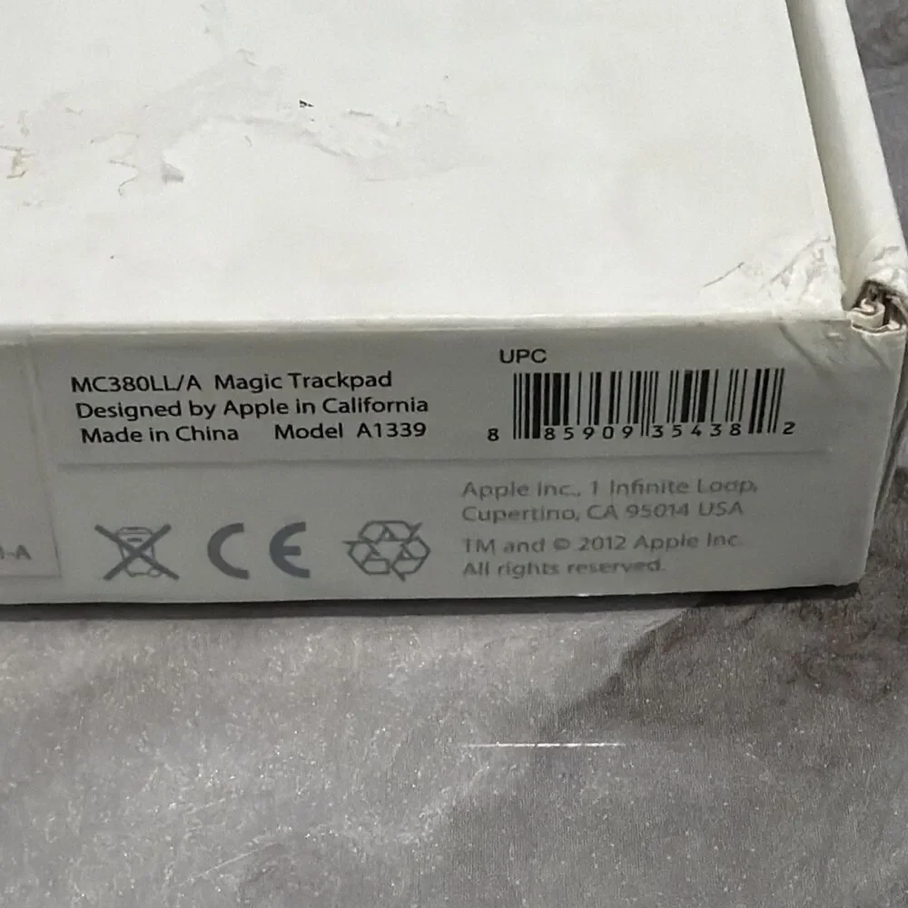 Genuine Apple Magic Trackpad 1st Gen Model A1339 Silver w/ Original Box & Manual